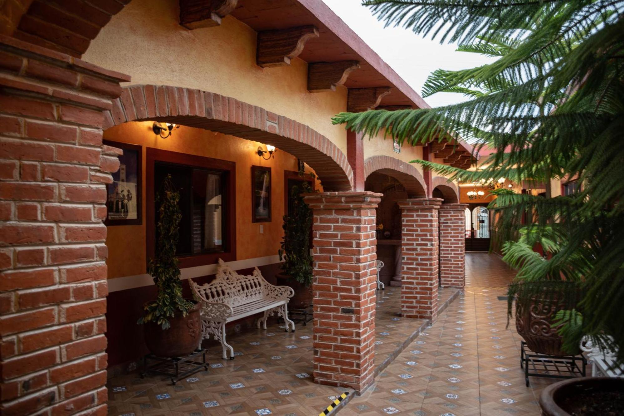Hotel El Patio Tequisquiapan Exterior photo