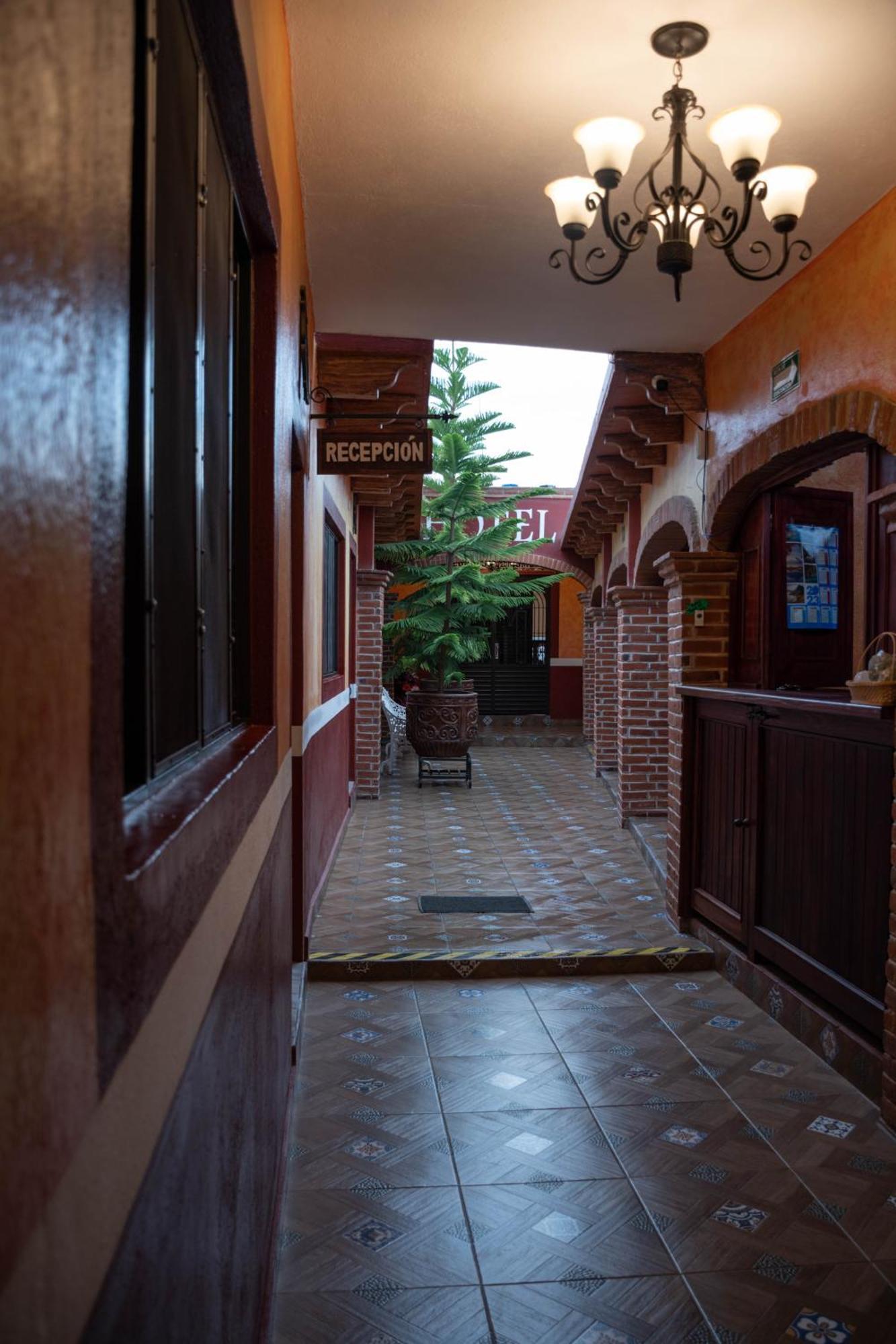 Hotel El Patio Tequisquiapan Exterior photo